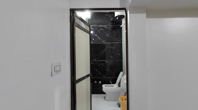 スタンダードルーム, Tara Guest House