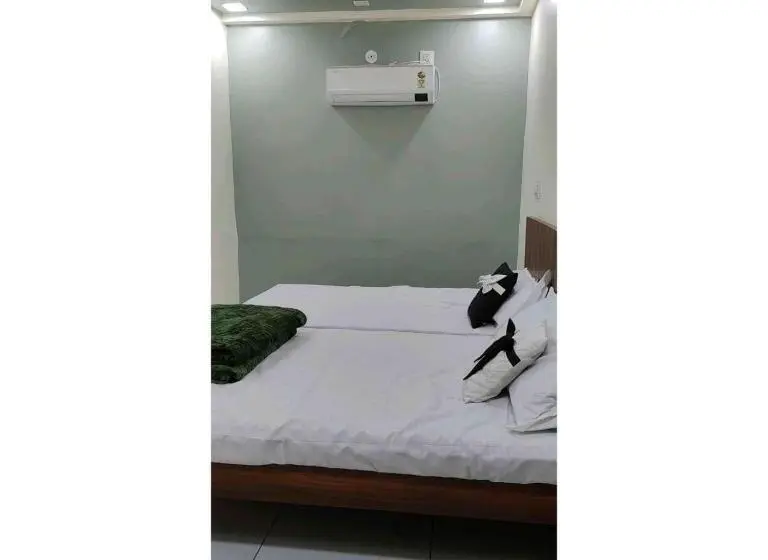 4ベッドルームクラシックタイプ, Tara Guest House