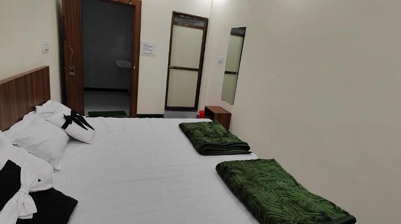 4ベッドルームクラシックタイプ, Tara Guest House