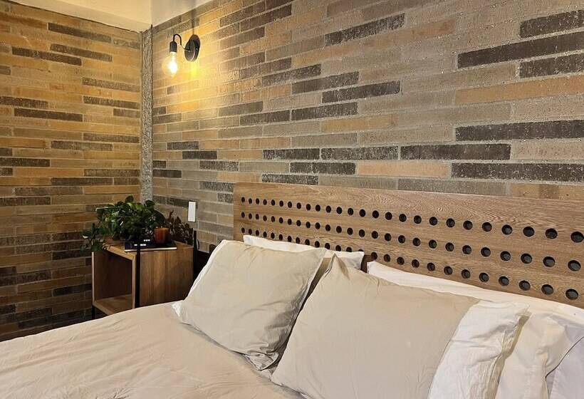 اتاق لوکس, Autenthico Sajonia Hotel Aeropuerto