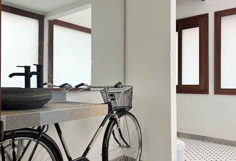 اتاق لوکس, Autenthico Sajonia Hotel Aeropuerto