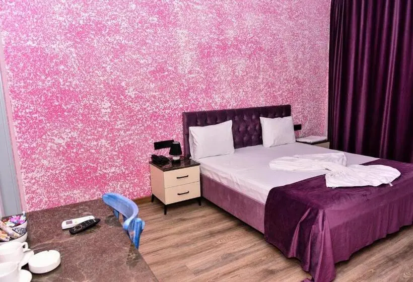 اتاق اکونومی, Avrasya Inn