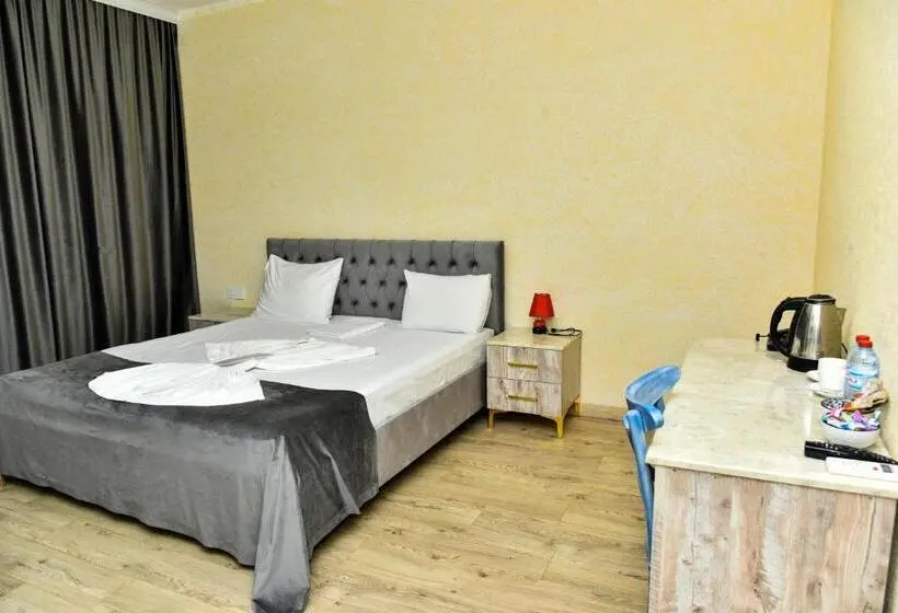 اتاق سوپریور, Avrasya Inn