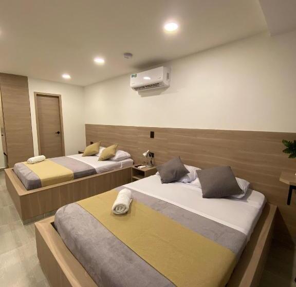 Четырехместный Номер Стандарт, Boutique Casablanca La 20