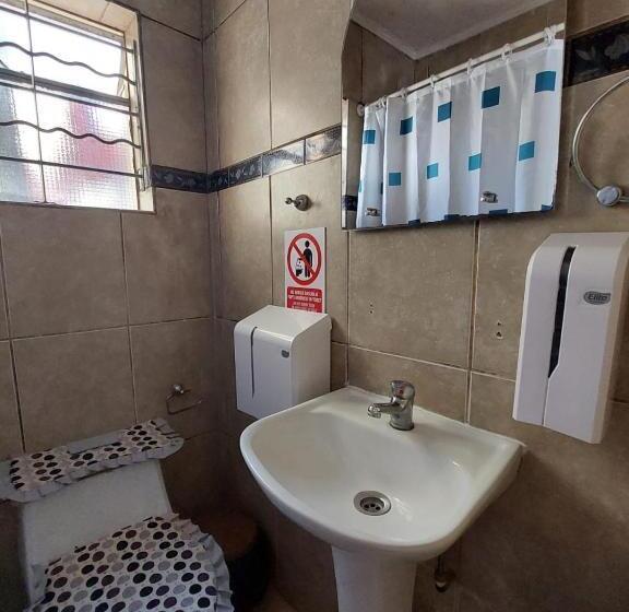 اتاق استاندارد, Hostal Salt And Pepper