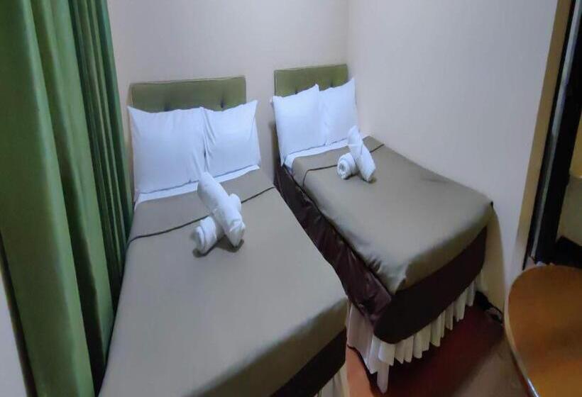 חדר סטנדרט לארבעה, Oyo 1103 Cozy Princesa