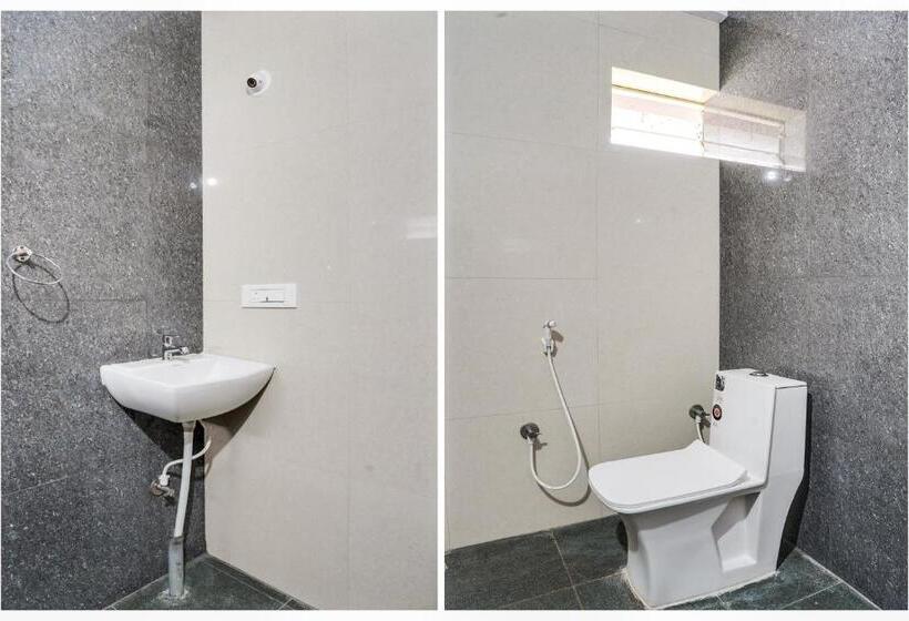 غرفة كلاسيكية ثلاثية, Oyo Gokula Inn