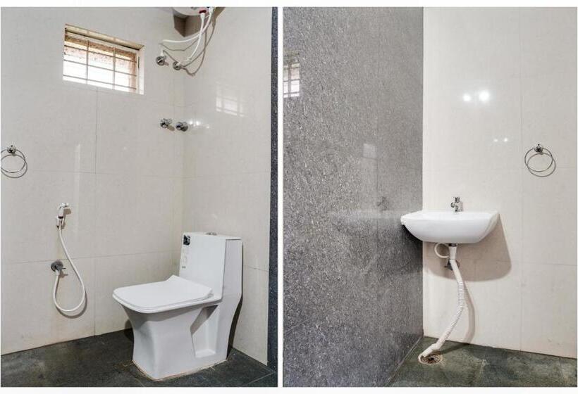 غرفة كلاسيكية ثلاثية, Oyo Gokula Inn