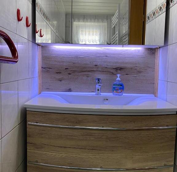 בית, 2 חדרי שינה, Urlaub Unterm Storchennest Im Ostseeland Rerik