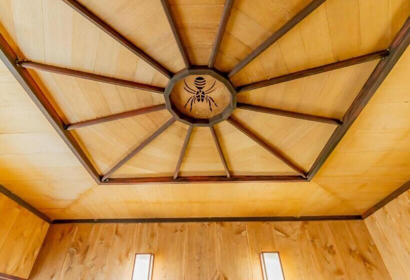 家庭间, 料理旅館 山里料理 いそべ