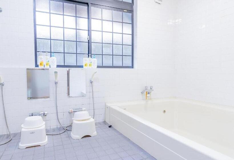 四人标准间, 料理旅館 山里料理 いそべ