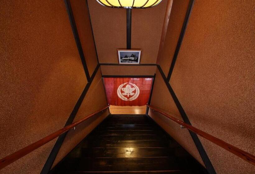 Четырехместный Номер Стандарт, 料理旅館 山里料理 いそべ