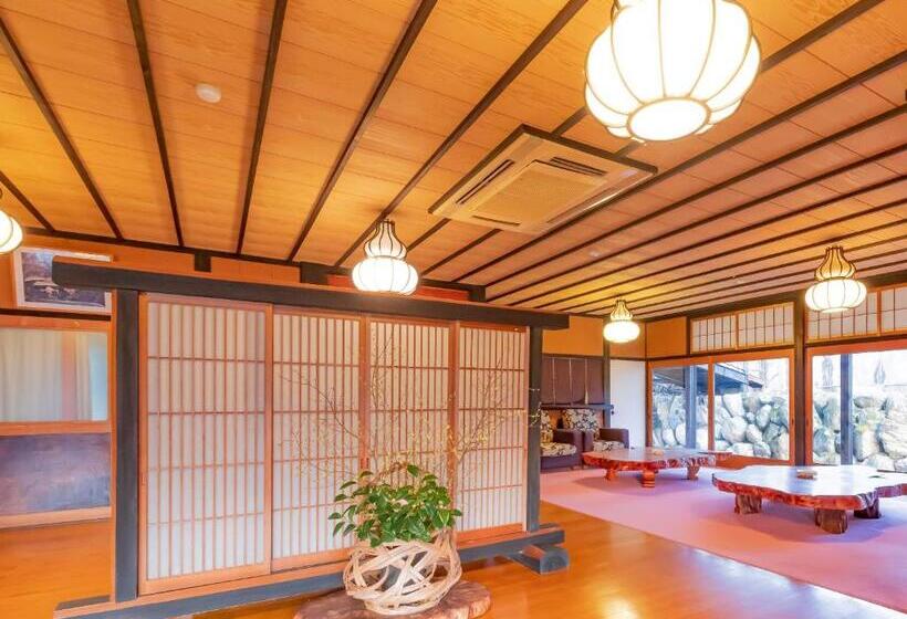 Четырехместный Номер Стандарт, 料理旅館 山里料理 いそべ