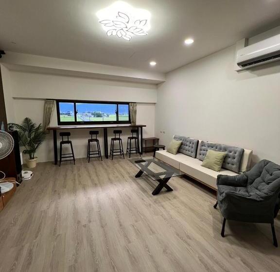 اتاق استاندارد چهار تخته, 58 Acres Of Land