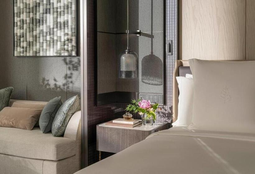 Номер Премиум, Four Seasons Hotel Hangzhou At Hangzhou Centre