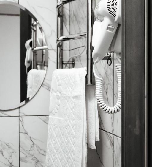 스탠다드 룸, готельно ресторанний комплекс традиція