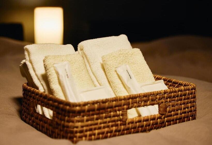 חדר סטנדרטי לארבעה עם חדר אמבטיה משותף, 以久波別邸虎屋