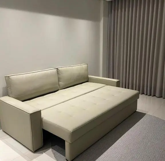 ファミリーステューディオ, Riva Apart
