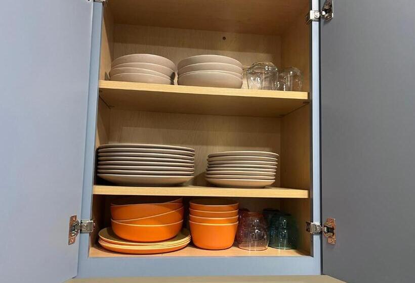 شقة غرفة واحدة ذات إطلالة, The Leanor