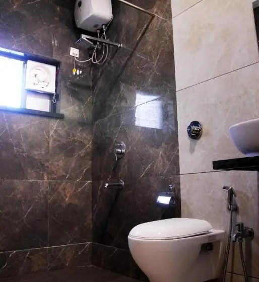 Quarto superior, Wing Orbit