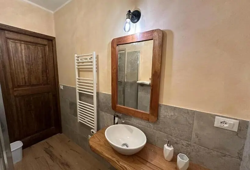 スタンダードルーム, Nel Caruggio   B&b