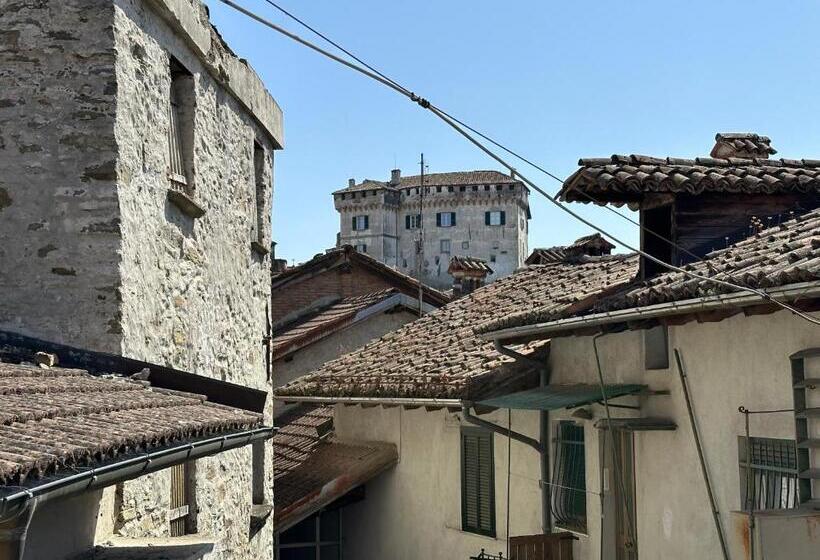 חדר סטנדרט לשלושה עם מרפסת, Nel Caruggio   B&b