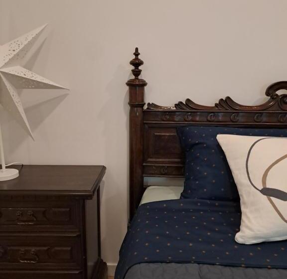 スタンダードルーム, Vicolo Isola