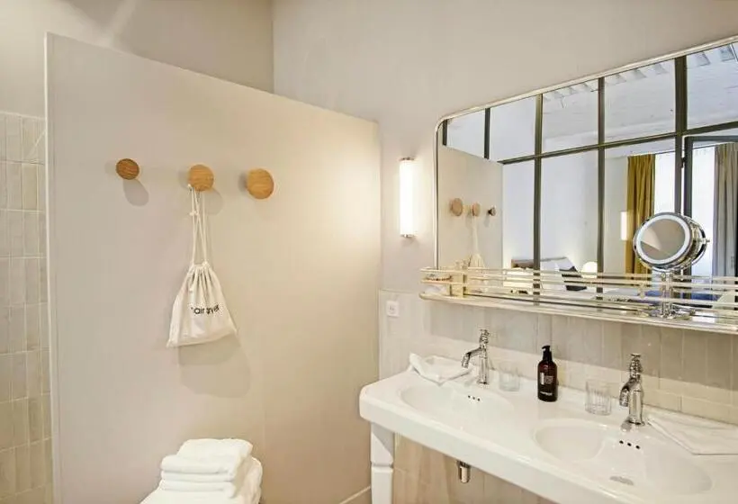 Superior-huone King-vuode, Le Clos Des Rosiers
