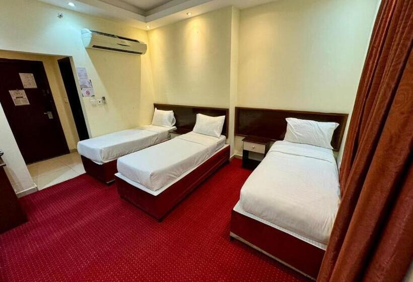 ベーシックトリプルルーム, صفوة المشاعر1