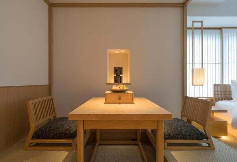 اتاق سوپریور با تخت بزرگ, Banyan Tree Higashiyama Kyoto