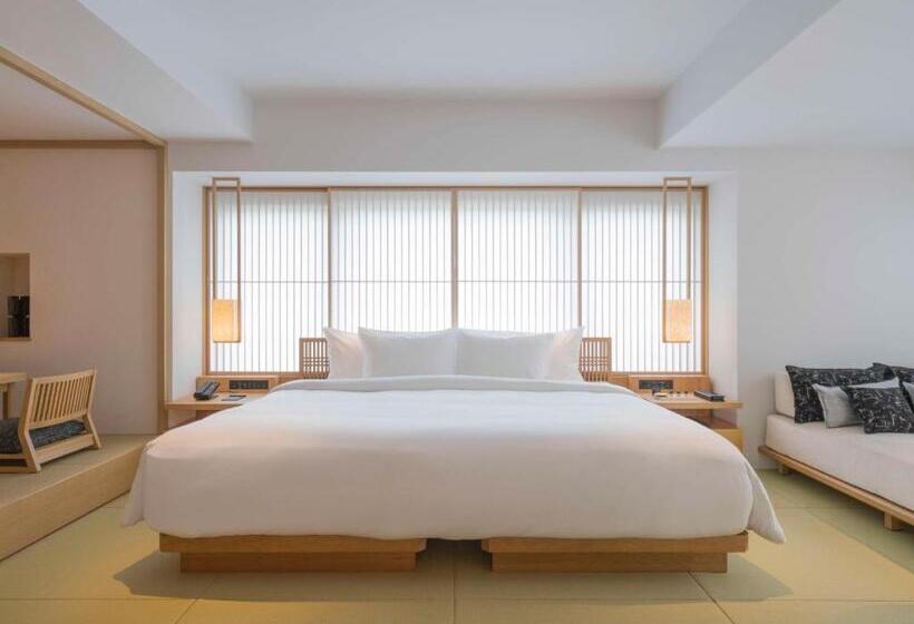 디럭스 룸 킹사이즈 침대, Banyan Tree Higashiyama Kyoto