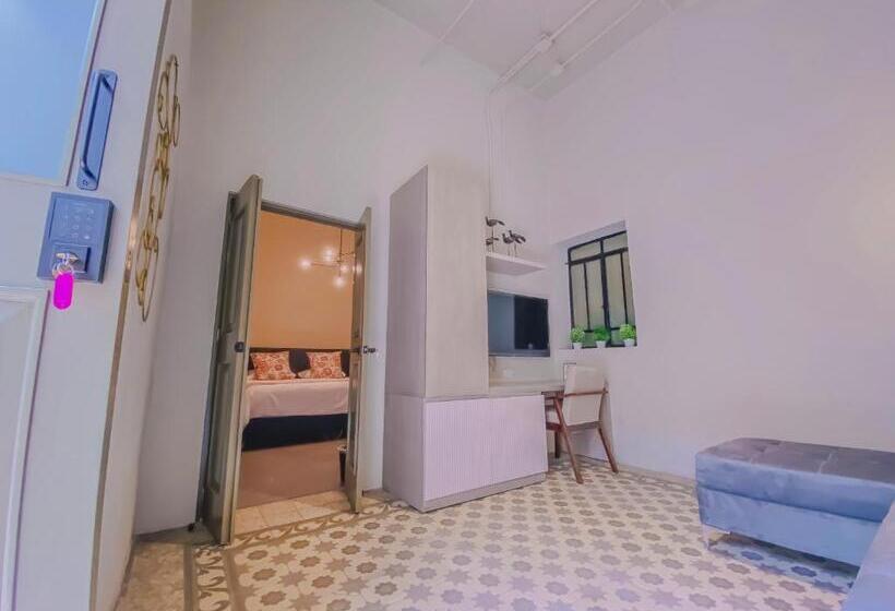 اتاق لوکس, Casa Sta Ines