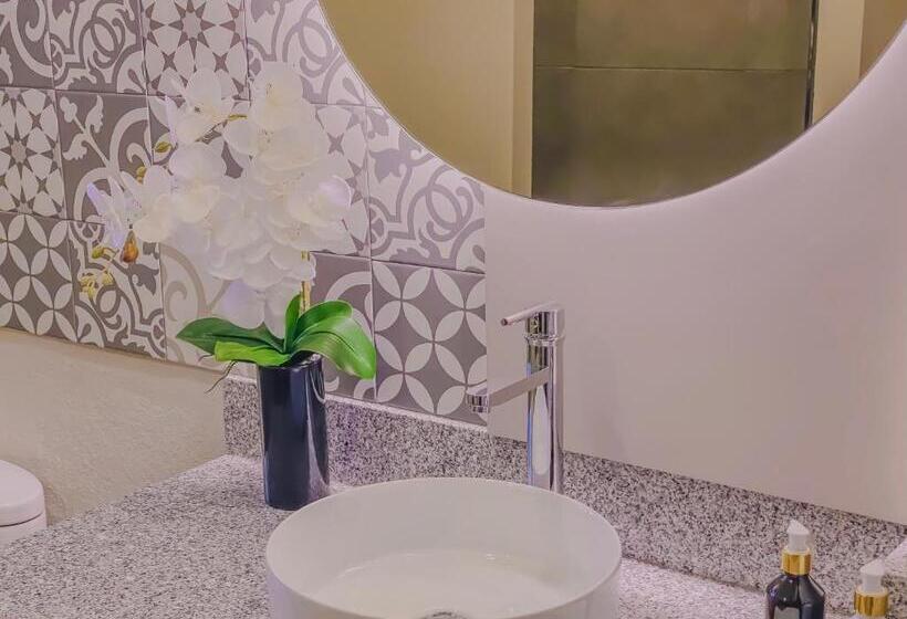 جناح, Casa Sta Ines