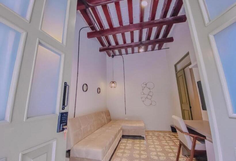 جناح, Casa Sta Ines