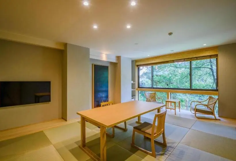 Standard room with outdoor bath, Koorogirou