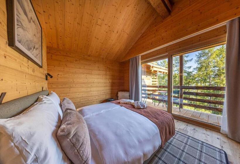 סוויטת דופלקס, Mad Retreat