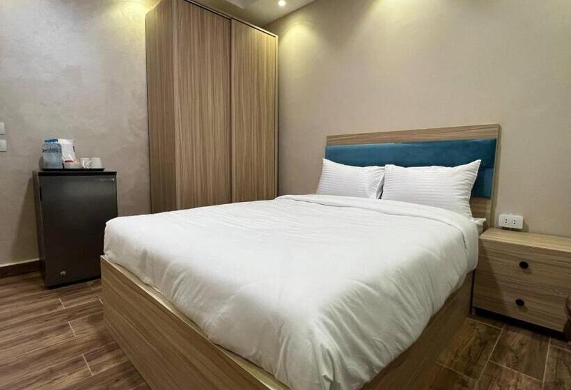 اتاق سوپریور, Pulse Pyramids