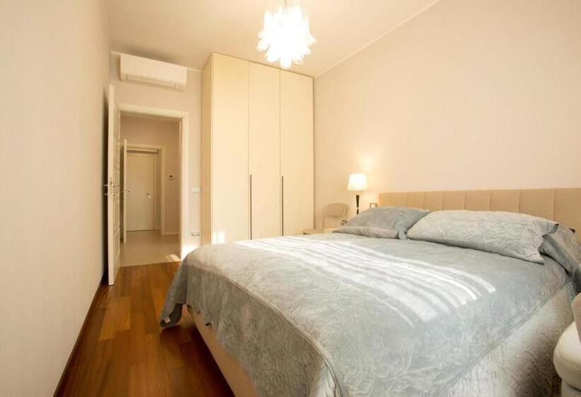 1 Bedroom Apartment Lake View, Lakeview Verdi Apartment