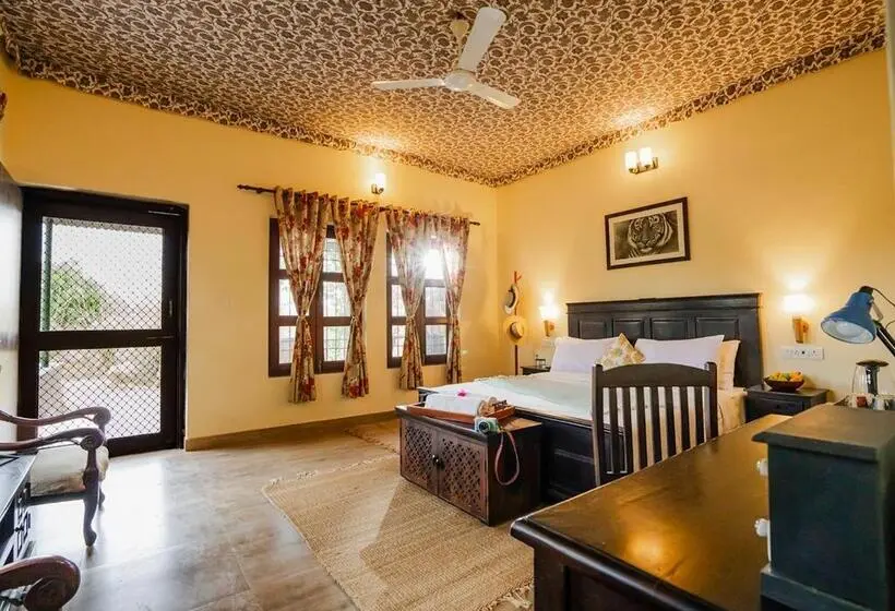 スーペリアールーム, Moustache Ranthambore Luxuria