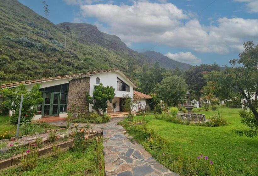 جناح جونيور, Inkas Hotel Y Convenciones