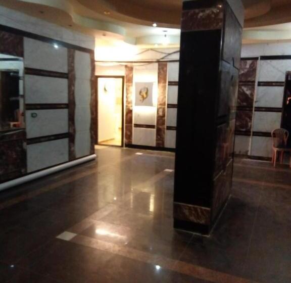 3 Bedroom Premium Apartment, Kenzy Apartment