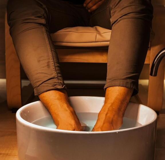 آپارتمان 1 خوابه با تراس, Moka House