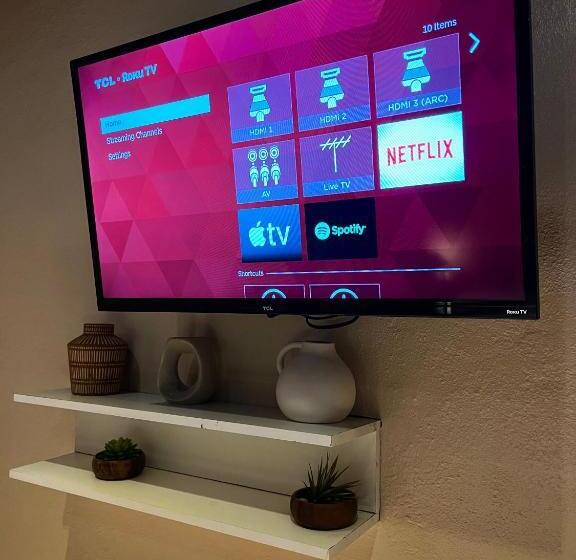 آپارتمان 1 خوابه با تراس, Moka House