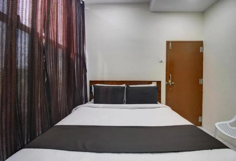 トリプルクラシックルーム, Oyo Flagship Hotel Moon Light