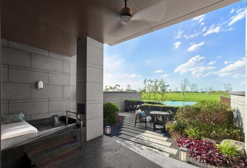 豪华湖景房, Banyan Tree Yangcheng Lake