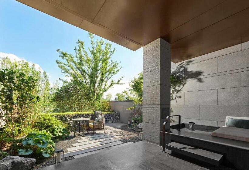 带大床的标准间, Banyan Tree Yangcheng Lake