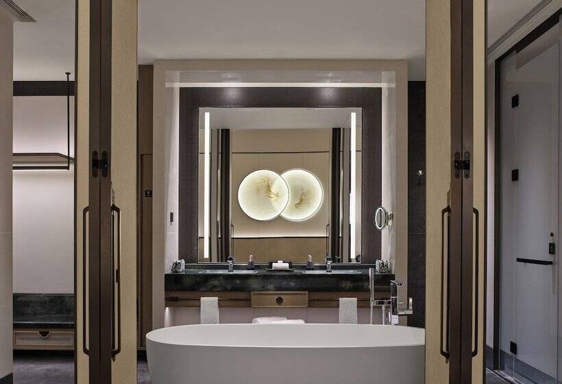 豪华湖景房, Banyan Tree Yangcheng Lake