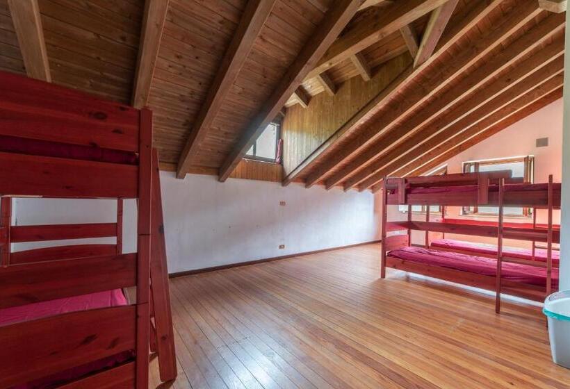 共用房间的床, Rifugio Parpinasca