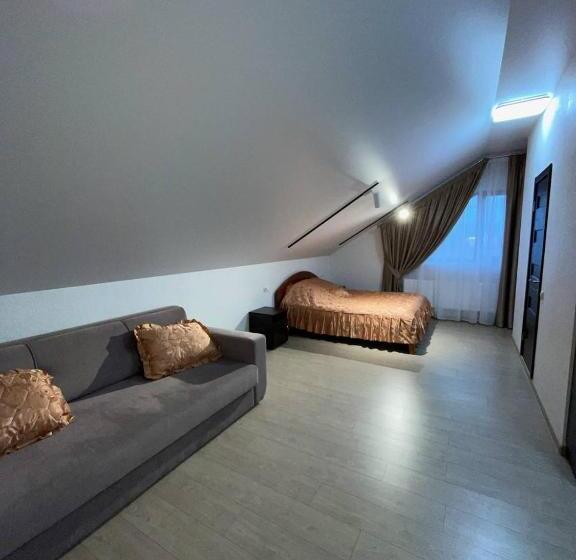 带阳台套房, готельний комплекс