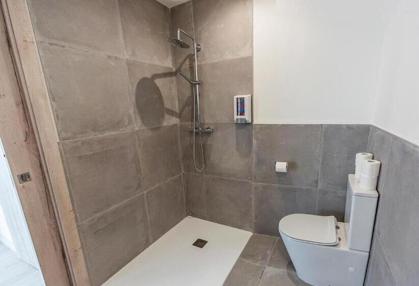 اتاق استاندارد سه نفره, Ola Apartamentos Finisterre